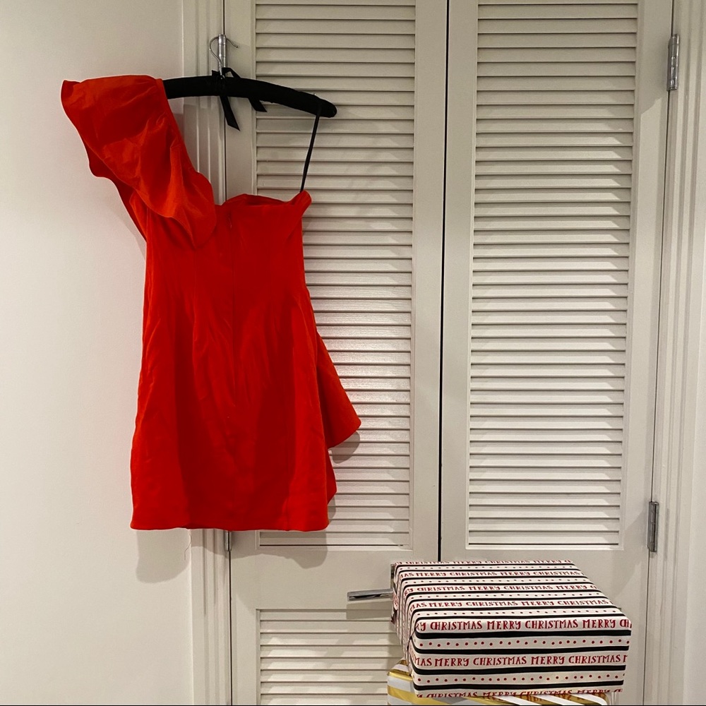 BEBE ONE SHOULDER RUFFLE DRESS - Picture 2 of 6